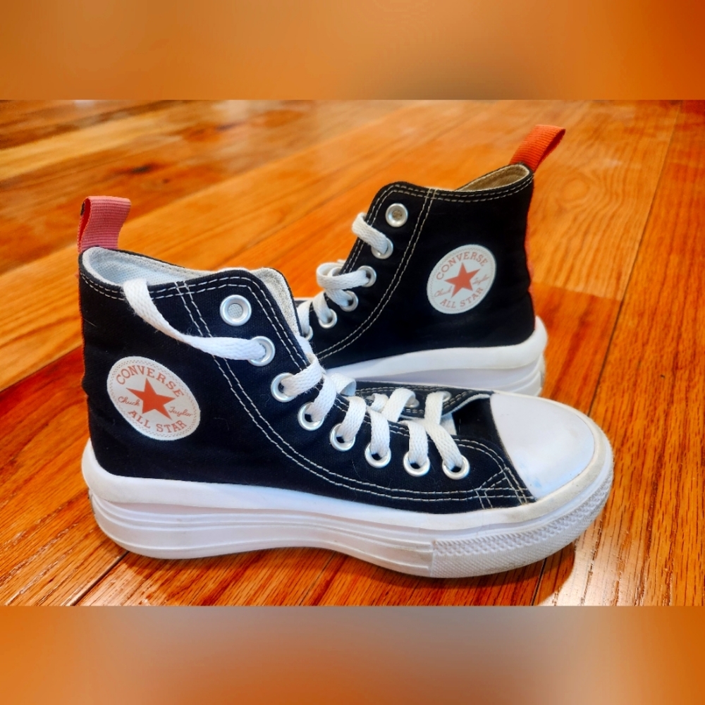 GIRLS' CONVERSE BIG KID CHUCK TAYLOR MOVE PLATFORM SNEAKERS